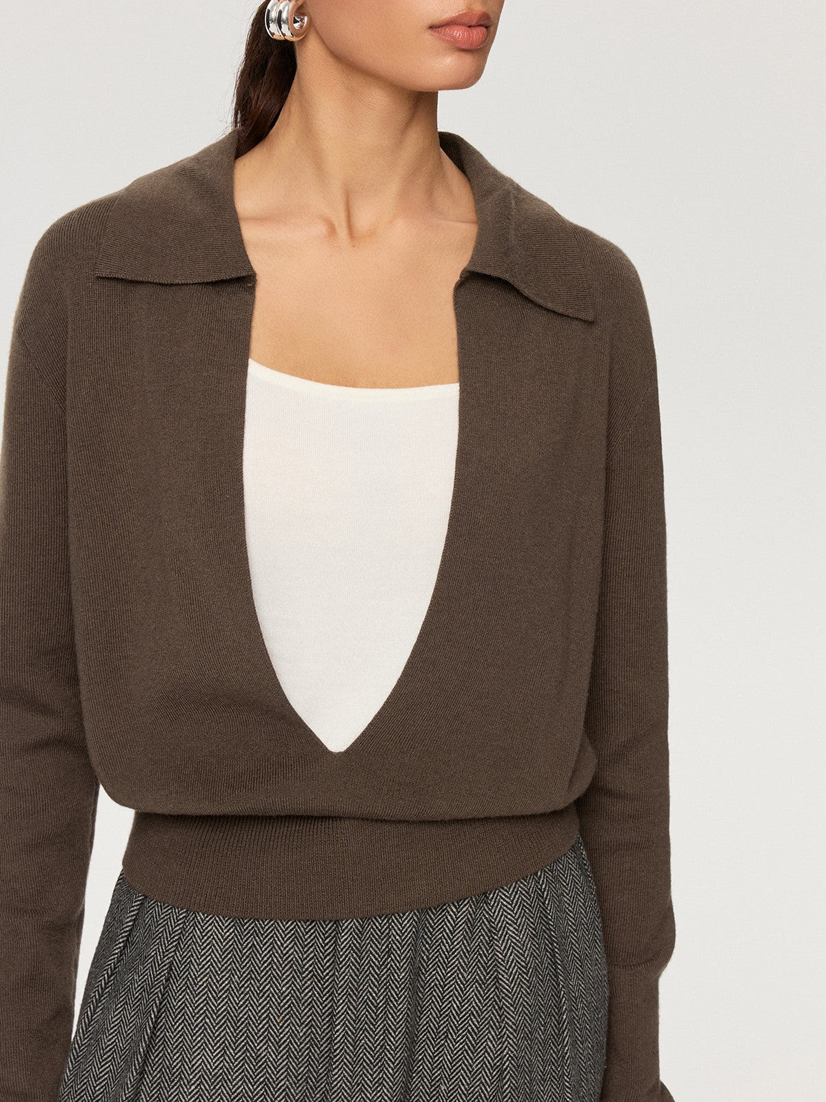 Women's 2 in 1 Color-Block Wool Blend Polo Collar Sweater — full view