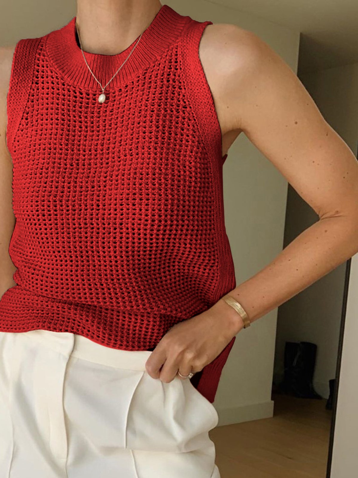 Women's Knit Hollow Solid Tank Top in Red