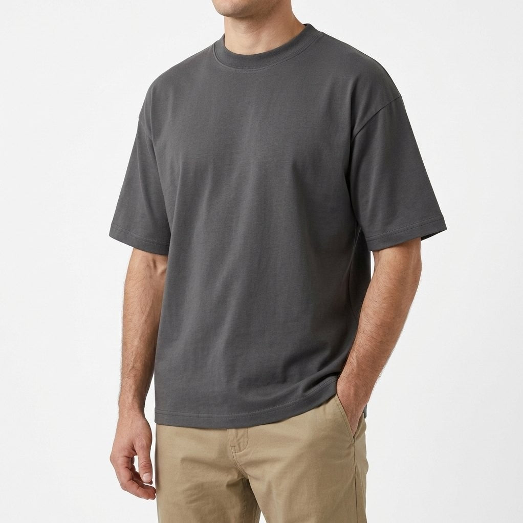 Cascais cotton T-shirt in Charcoal Gray, worn