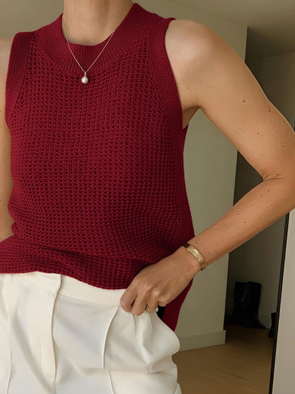 Women's Knit Hollow Solid Tank Top in Burgundy